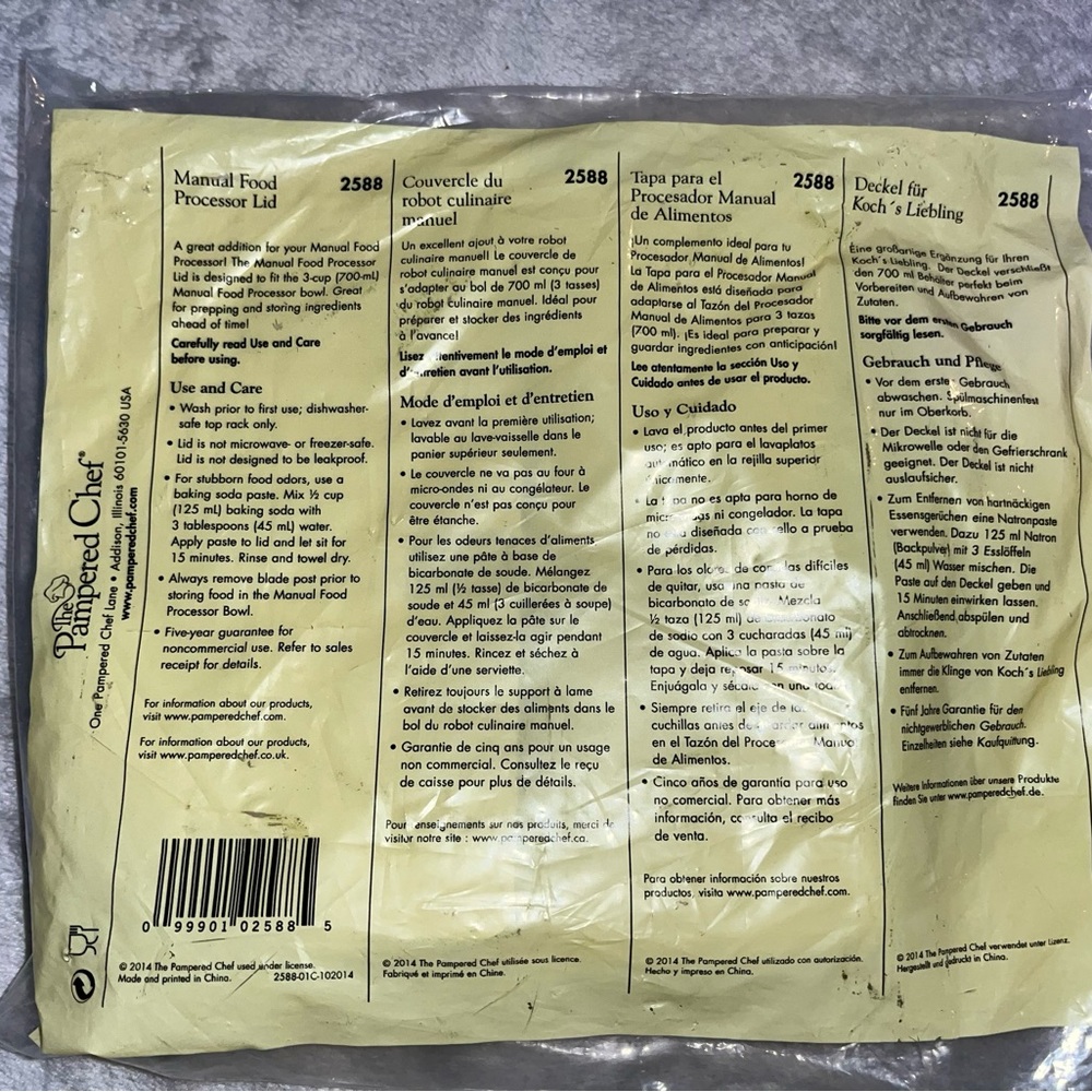 Pampered Chef Manual Food Processor White Lid #2588